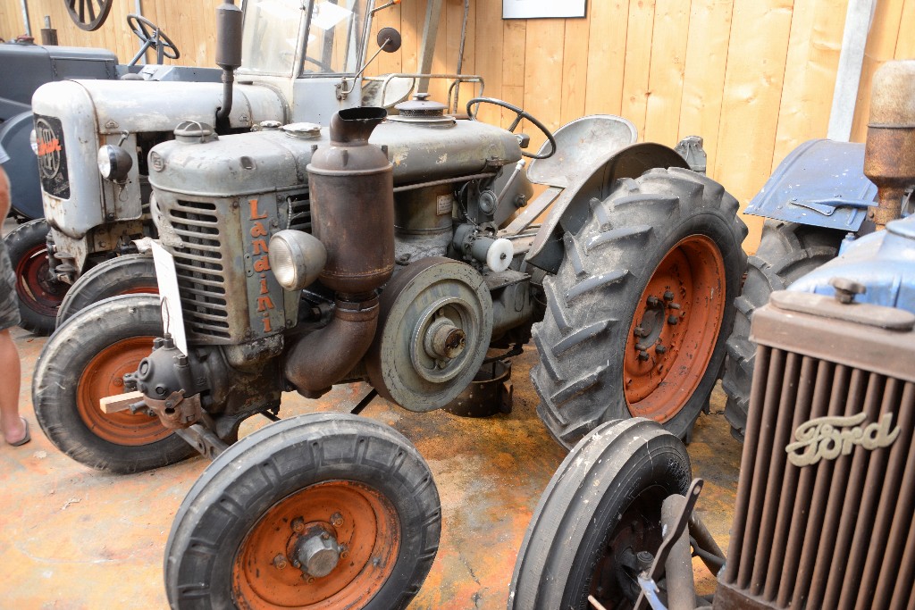 ../Images/Traktorenmuseum Eggewald 043.jpg